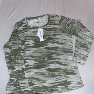 Camo - Long Sleeve Shirt